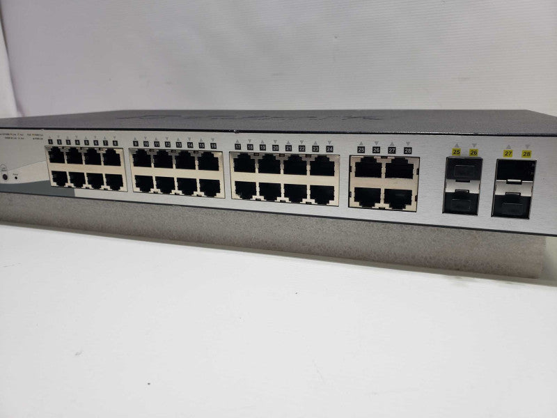 D link DGS-1210-28MP 28 Port Network Switch *READ* )
