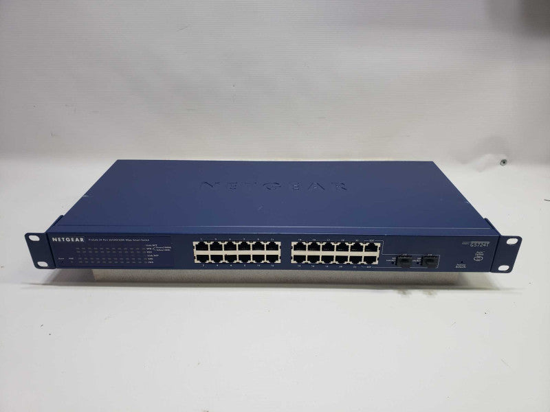 Netgear ProSafe GS724T v2 24-Port Gigabit Smart Switch With RackMount Ears )
