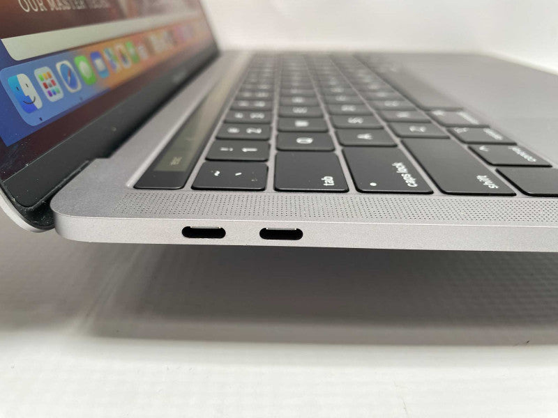 2018 MacBook Pro 13-inch TouchBar 4x Thunderbolt with Intel i7 CPU 16GB RAM -
