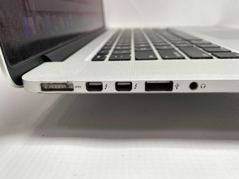 MacBook Pro 15 Retina Mid 2012 with Intel i7 CPU 8GB RAM & 500GB Storage READ  -
