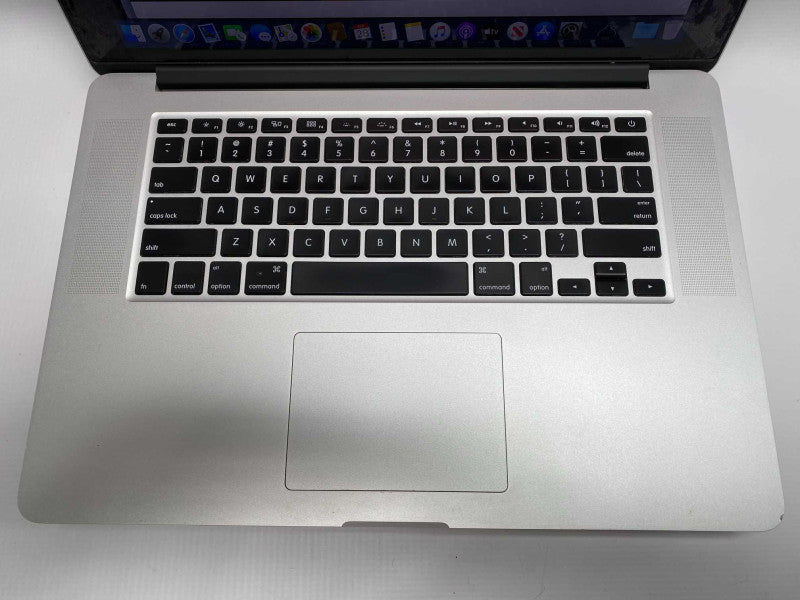 MacBook Pro 15 Retina Mid 2012 with Intel i7 CPU 8GB RAM & 500GB Storage READ  -
