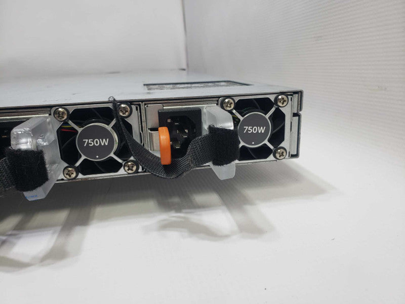 Dell PowerEdge R620 2x Xeon E5-2640 v2 @ 2.00GHz 128 GB RAM 2x PSU  )