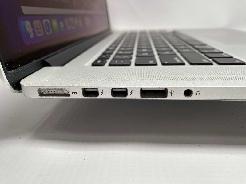 Mid 2015 MacBook Pro Retina 15-inch with intel i7 CPU 16GB RAM & 250GB Storage -