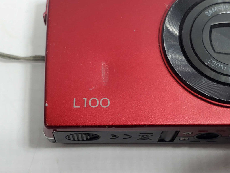 Samsung L100 8.2MP Digital Camera |