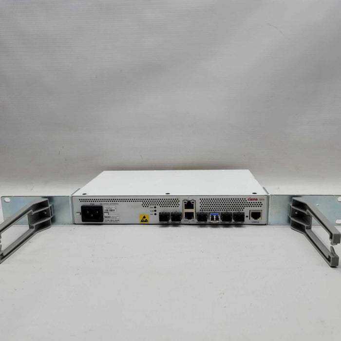 Ciena 3916 Service Delivery Switch 170-3916-904 /w Bracket =