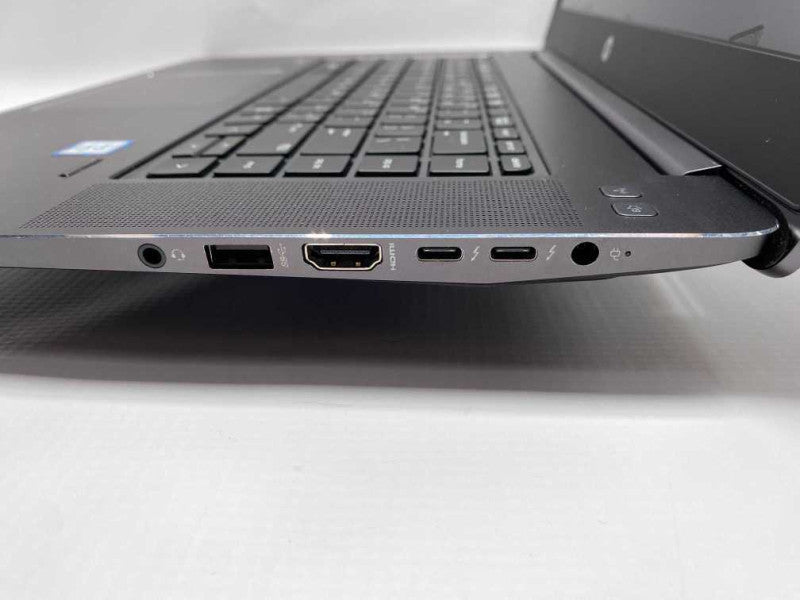 HP ZBook 15 Studio G3 with i7-6700HQ CPU 16GB RAM & 512GB SSD READ  -