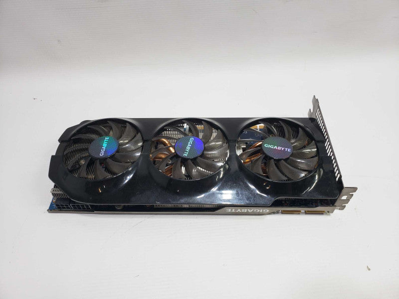 Gigabyte AMD Radeon HD 7950 (GV-R795WF3-3GD) Rev:2.0 Tested/Working )