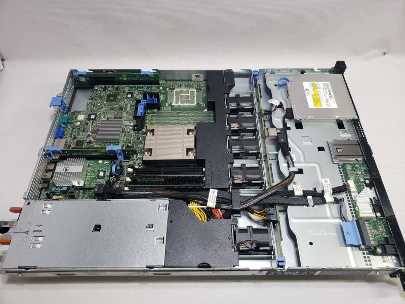 Dell PowerEdge R320 1x Xeon E5-1410 @ 2.80GHz 8 GB RAM 2x PSU )