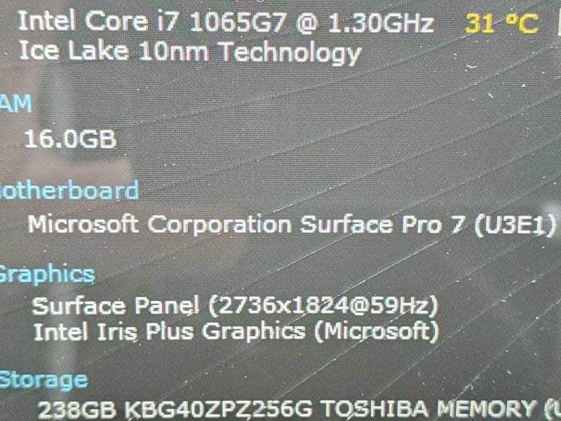 Microsoft Surface Pro 7 (1866) i7-1065G7 16GB RAM 256GB Storage (READ) |