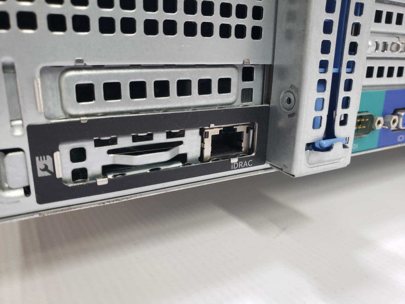 Dell PowerEdge R520 1x Xeon E5-2430 @ 2.20GHz 32 GB RAM 2x PSU HDD Caddies )