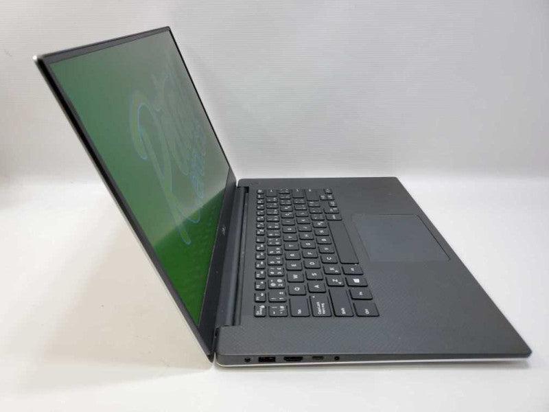 Dell Latitude 5510 15.6\\" Core i7-6820HQ 8GB DDR3 1TB HDD M1000 2GB -