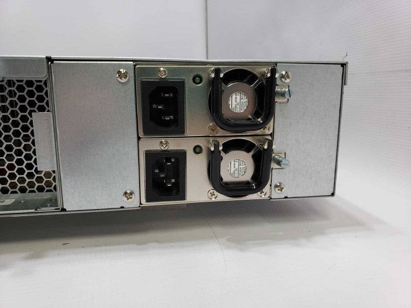 Qnap TS-879U-RP Network Attached Storage 4 GB RAM No Drives Barebones )