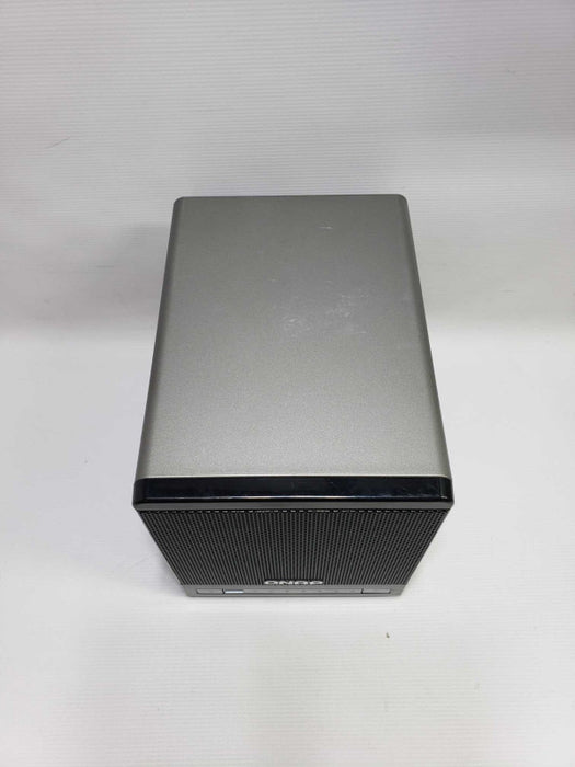 QNAP TS-409 4-Bay NAS No Caddies **READ* )