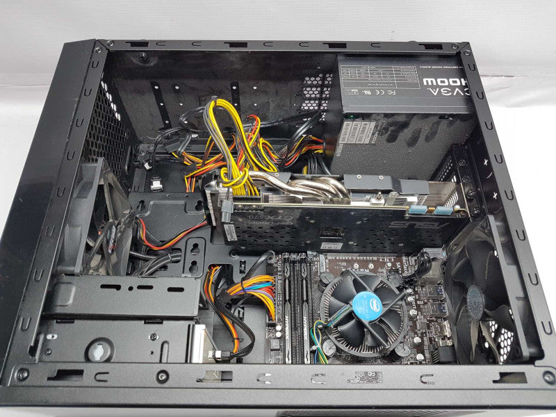 custom PC i5-4460 @ 3.20ghz / 8gb ram / gtx 670 / H97M-E #