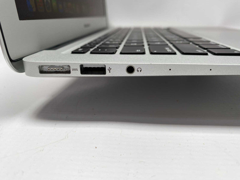 2017 MacBook Air 13-inch with Intel i7 CPU 8GB RAM & 120GB Storage  -