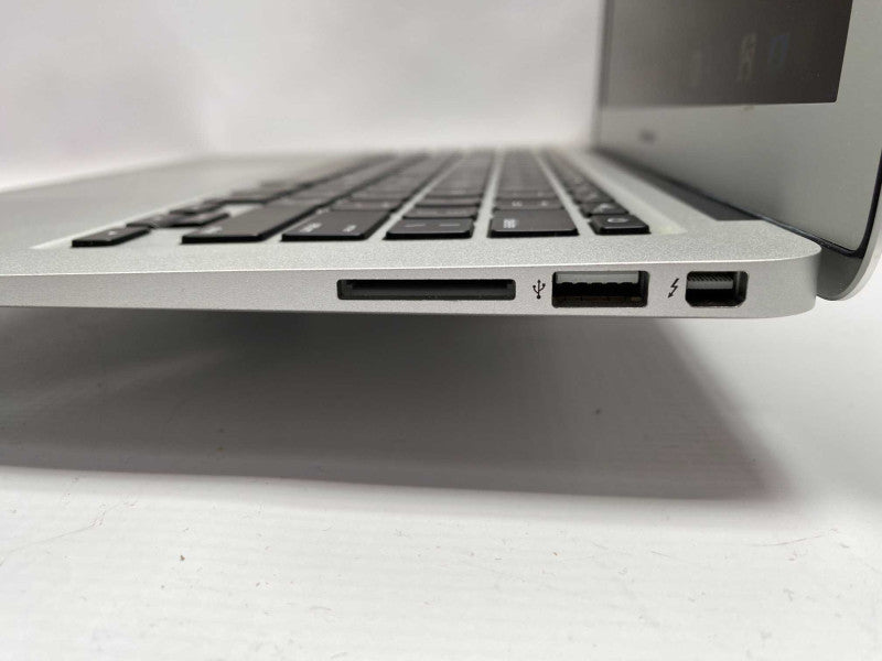 2017 MacBook Air 13-inch with Intel i7 CPU 8GB RAM & 120GB Storage  -