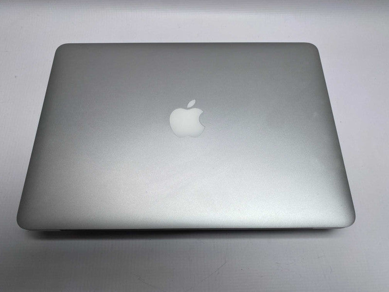 Mid 2014 MacBook Pro Retina 13-inch with Intel i5 CPU 8GB RAM & 250GB READ  -