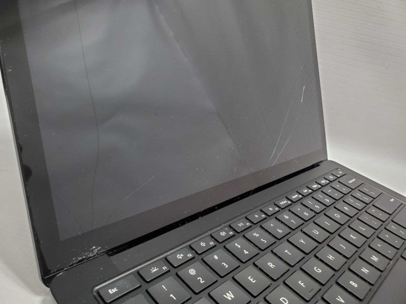 Microsoft Surface Laptop 3 (1769) i5-1035G7, 8 GB RAM 256GB Storage (READ) |