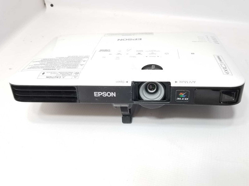 Epson PowerLite 1785W LCD Projector H793A, Read _