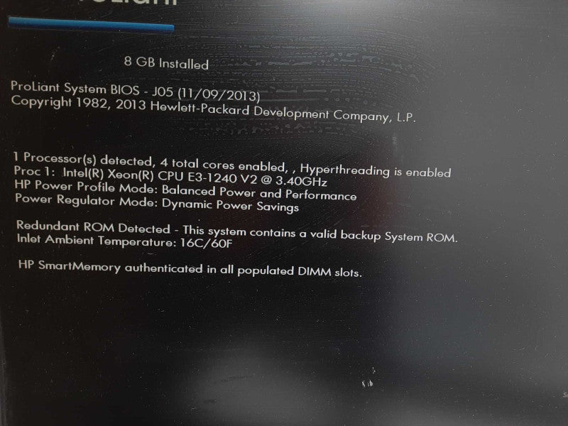 HP ProLiant DL360e Gen8 Xeon E3-1240 V2 8GB RAM B120i RAID PSU No HDD 3.5\\"  $