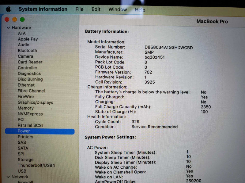 MacBook Pro 2017 Core i7-7820HQ @ 2.9GHz 16GB DDR3 500GB SSD Radeon Pro 560 4GB [Read] (