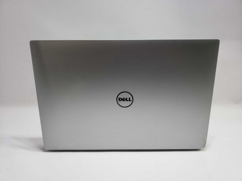 Dell XPS i7-7700HQ @ 2.80 GHz 8 GB RAM 250 GB M.2 SSD GTX 1050 )