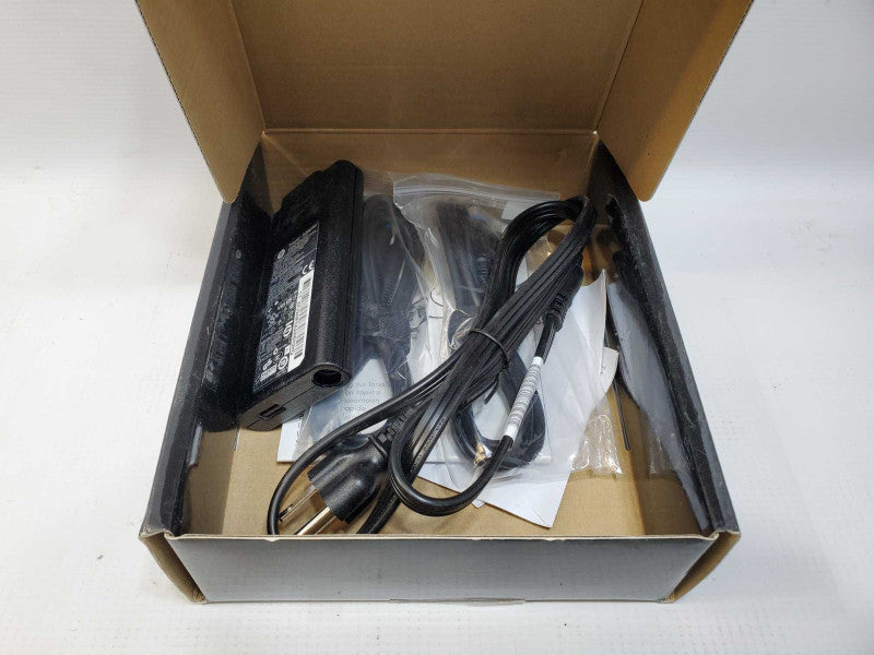 HP 65W Slim AC Adapter [Big Round Tip] Q(