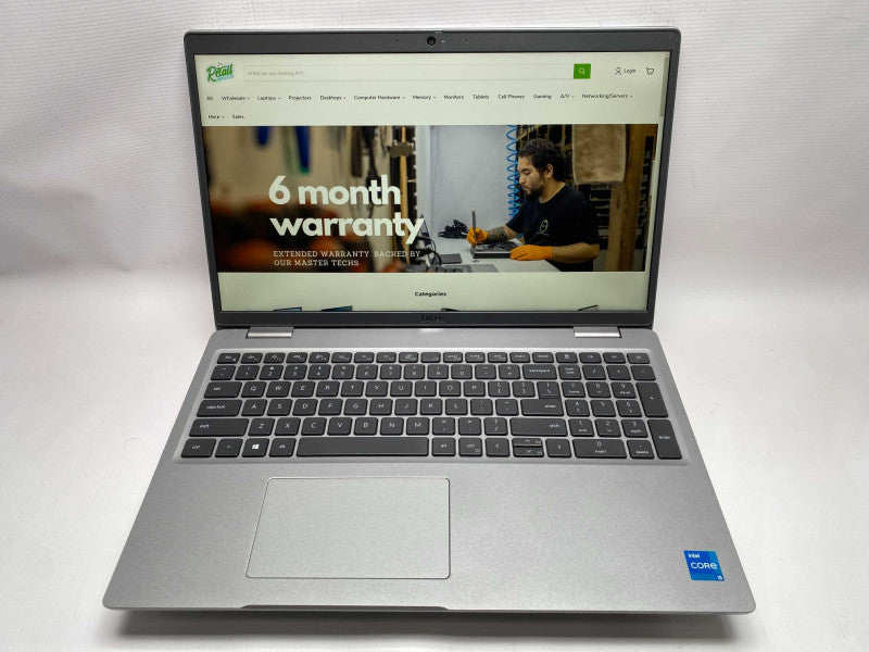 DELL Latitude 5520 with i5-1135G7 CPU 16GB RAM & 256GB NVMe Storage  -