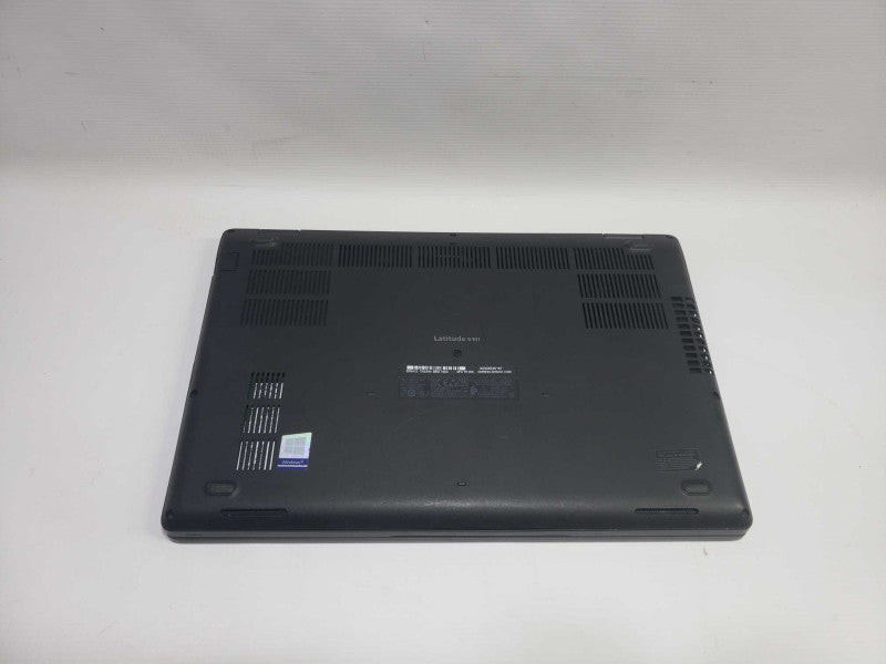 Dell Latitude 5401 i5-9400H 8GB RAM 250 GB SSD )