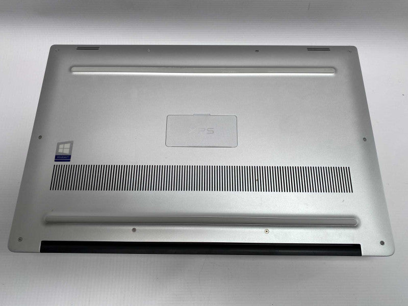 DELL XPS 15 7590 with Intel i7-9750H CPU 32GB RAM & 512GB NVMe Storage  -