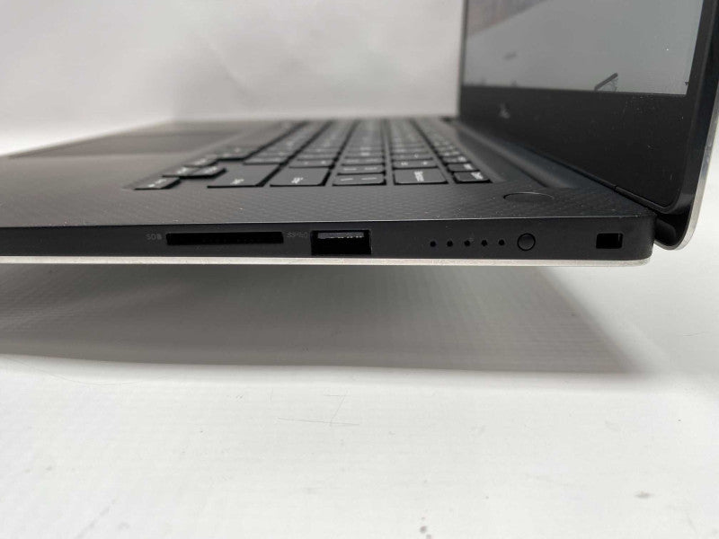 DELL XPS 15 7590 with Intel i7-9750H CPU 32GB RAM & 512GB NVMe Storage  -