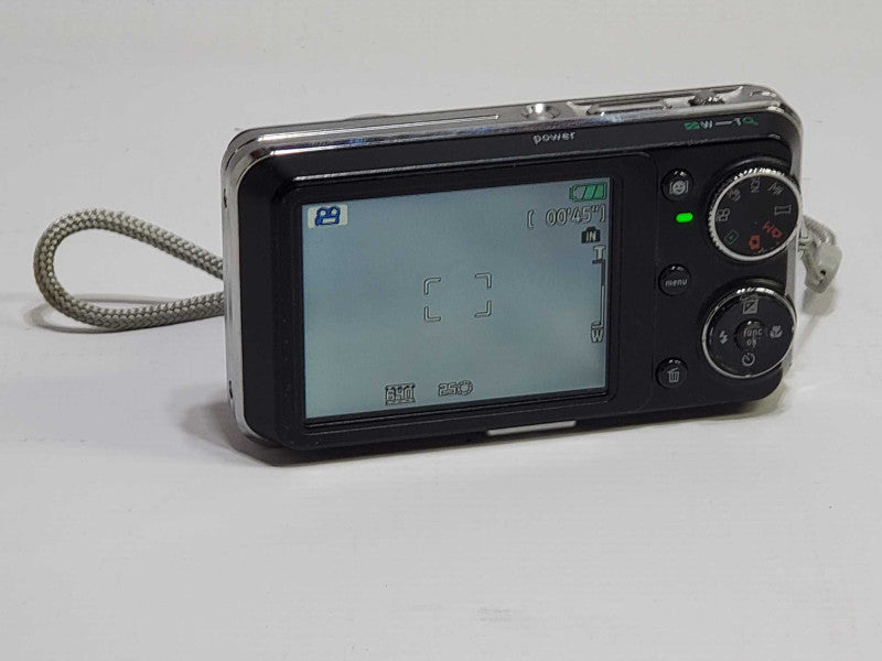 General Electric E1035 10.0MP Digital Camera |