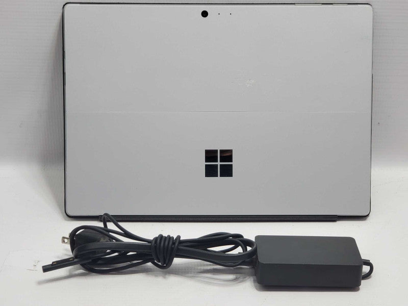 Microsoft Surface Pro 4 (1724) i5-6300U 8GB RAM, 256GB Storage Q|