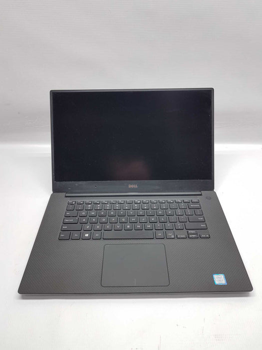 Dell XPS 15 9560 i7-7700HQ @ 2.80ghz / 8gb ram / GTX 1050 / 256gb ssd #