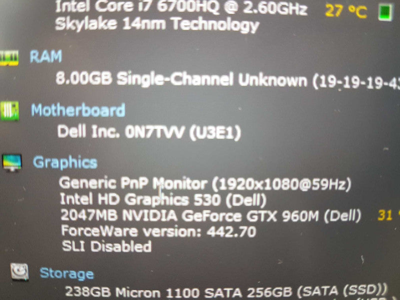 Dell XPS 9550 i7-6700HQ @ 2.60ghz / 8gb ram / GTX 960m / 256gb SSD #