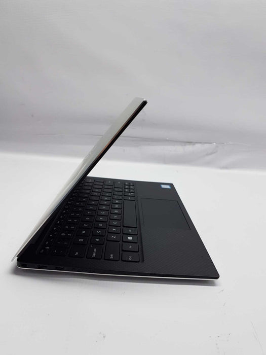 Dell XPS 13 9380 i7-8565U @ 1.80ghz / 8gb ram / 256gb ssd / 13.3\\" / READ #