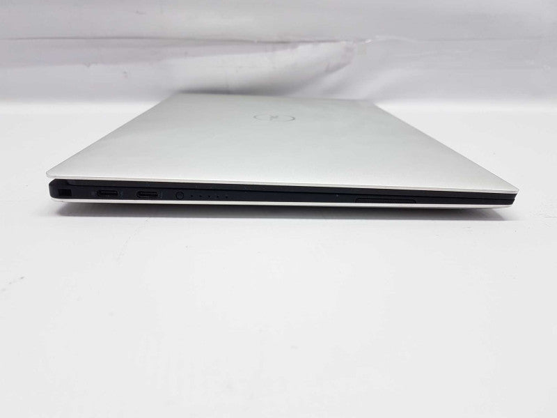 Dell XPS 13 9380 i7-8565U @ 1.80ghz / 8gb ram / 256gb ssd / 13.3\\" #