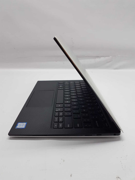 Dell XPS 13 9370 i7-8550U @ 1.80ghz / 8gb ram / 256gb SSD / 13.3\\" READ #