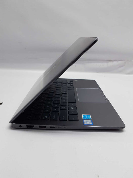ASUS ZenBook UX331FA i7-8565U @ 1.80ghz / 8gb ram / 256gb ssd /  #