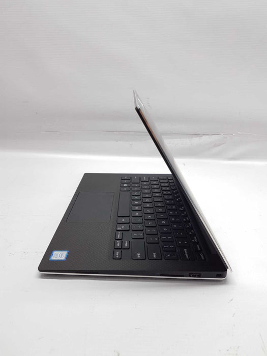 Dell XPS 13 9360 i5-7200U @ 2.50ghz / 8gb ram / 256gb SSD / 13.3\\" / READ #