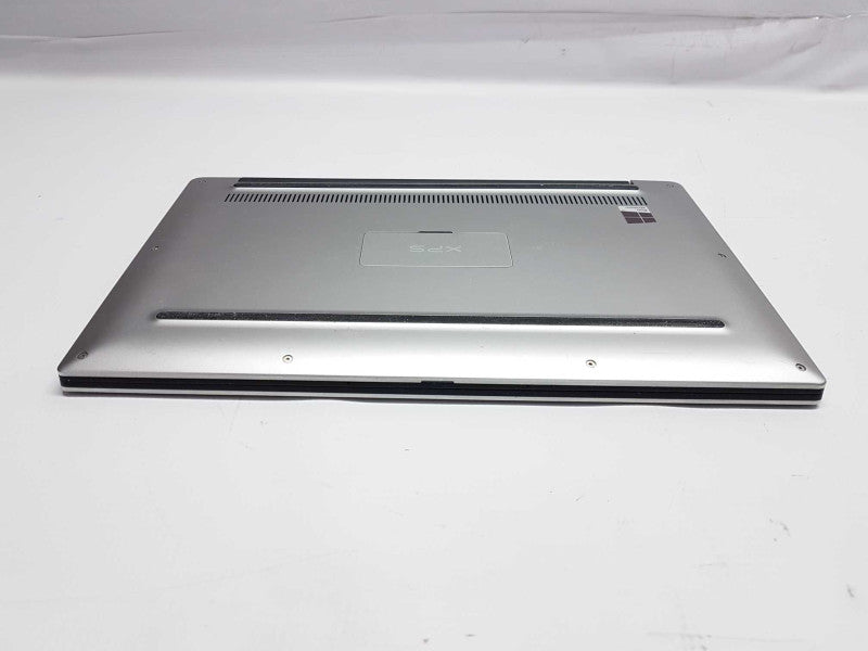 Dell XPS 13 9350 i5-6200U @ 2.30ghz / 8gb ram / 256gb ssd / 13.3\\" #