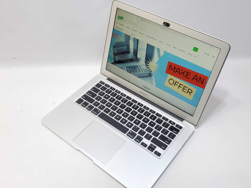 Macbook Air A1466 Early 2014 13.3\\", Core i5 1.4GHz/4GB, 128GB SSD ~