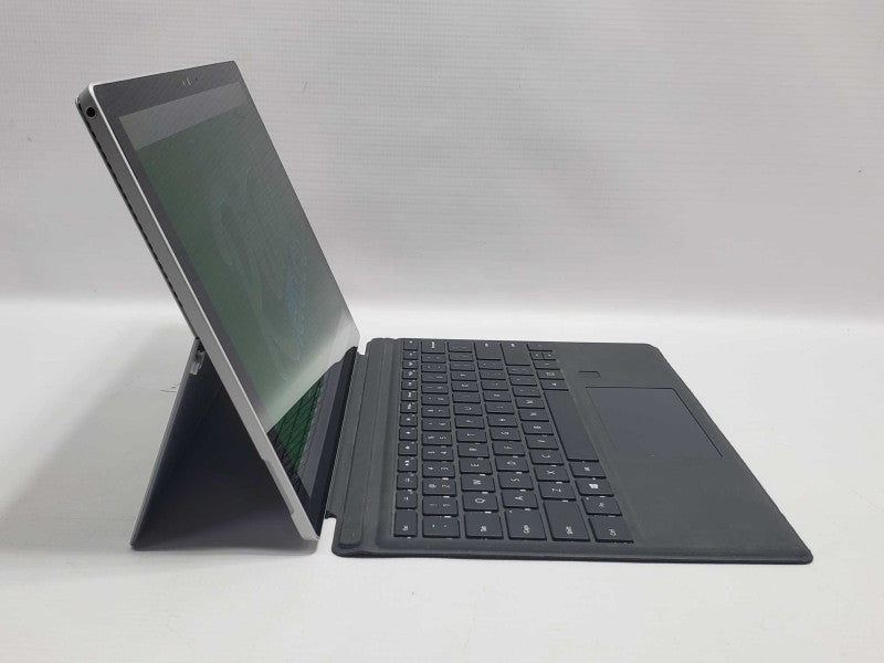 Microsoft Surface Pro 4 (1724) i7-6650U 8GB RAM 256GB Storage Q|