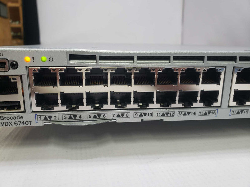 Brocade BR-VDX6740T 48 Port Gigabit Switch 2x PSU RackMount Ears+ Rail  )