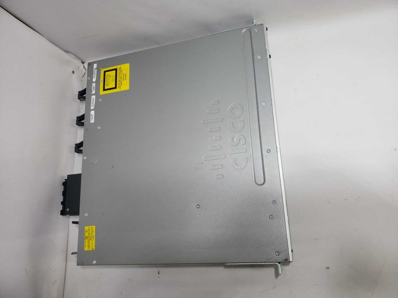 Cisco WS-C3850-48F-S 48-Port Ethernet PoE Switch with 1x1100W Power Supply )