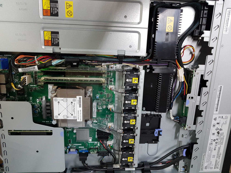 IBM Systen X 3250 M5 Xeon E3-1230 V3 @ 3.30ghz / 8gb ram / READ #