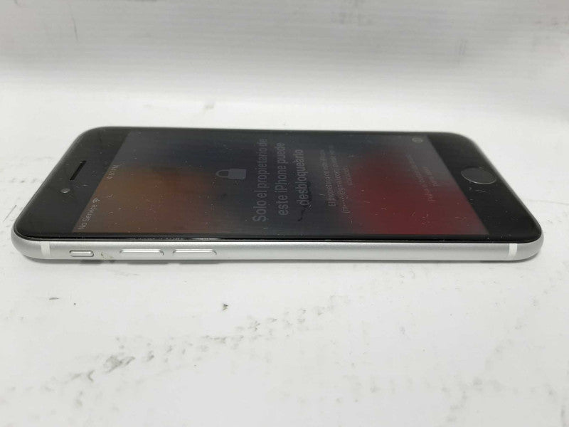 Apple iPhone SE 2nd generation White READ  $