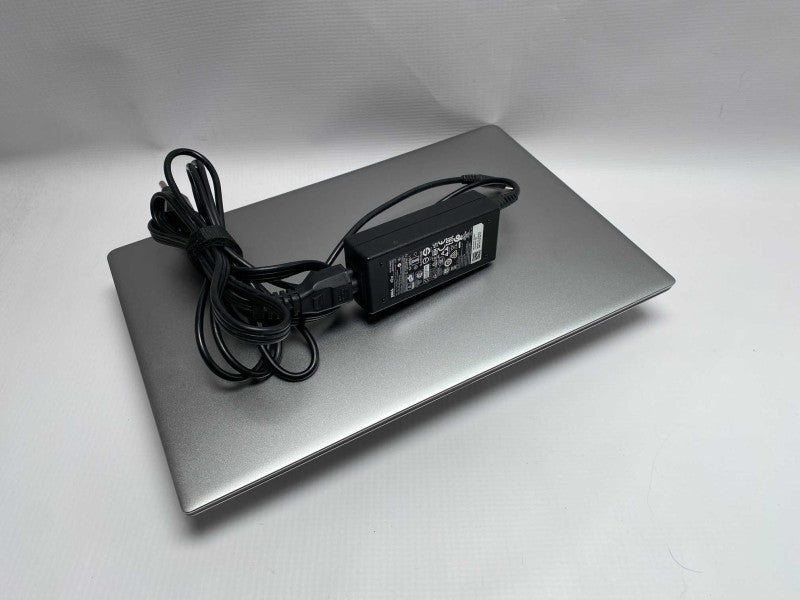 DELL XPS 13 9360 with i5-7200U CPU 8GB RAM & 256GB SSD Storage  -
