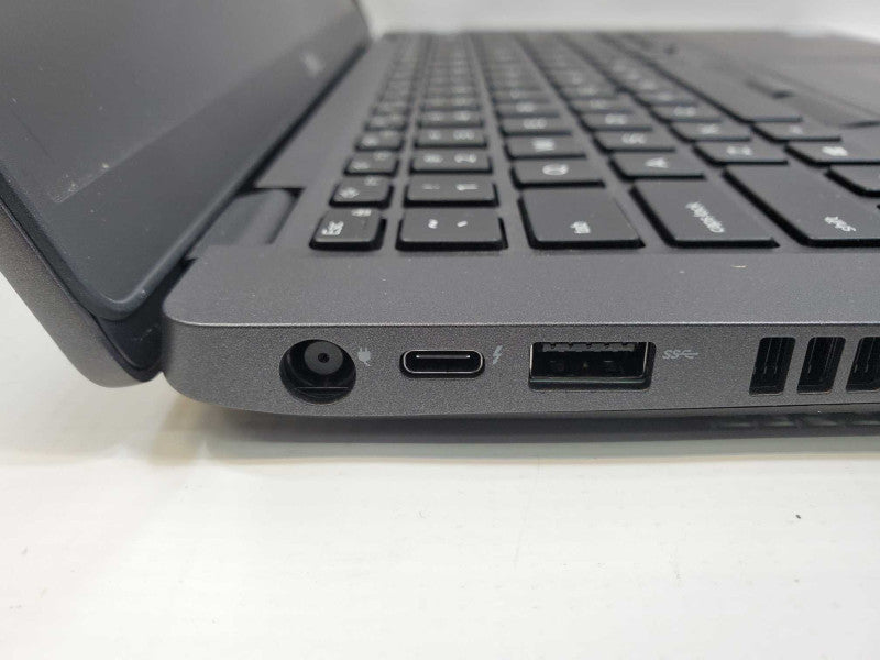 Dell Latitude 5401 Core i5-9400H @ 2.5GHz 8GB DDR4 250GB SSD (