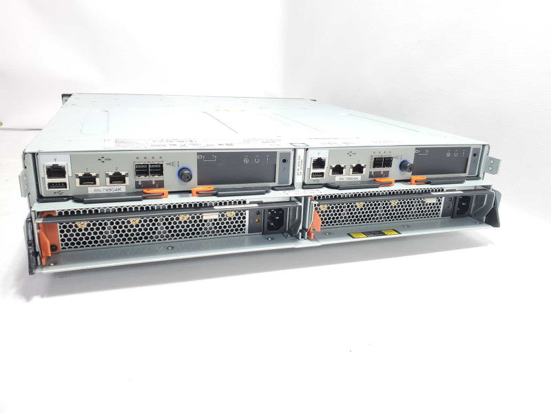 IBM Storwize V5000/V5030 Gen2 Expansion Array, 2x IBM 01LJ610 Controllers Q~
